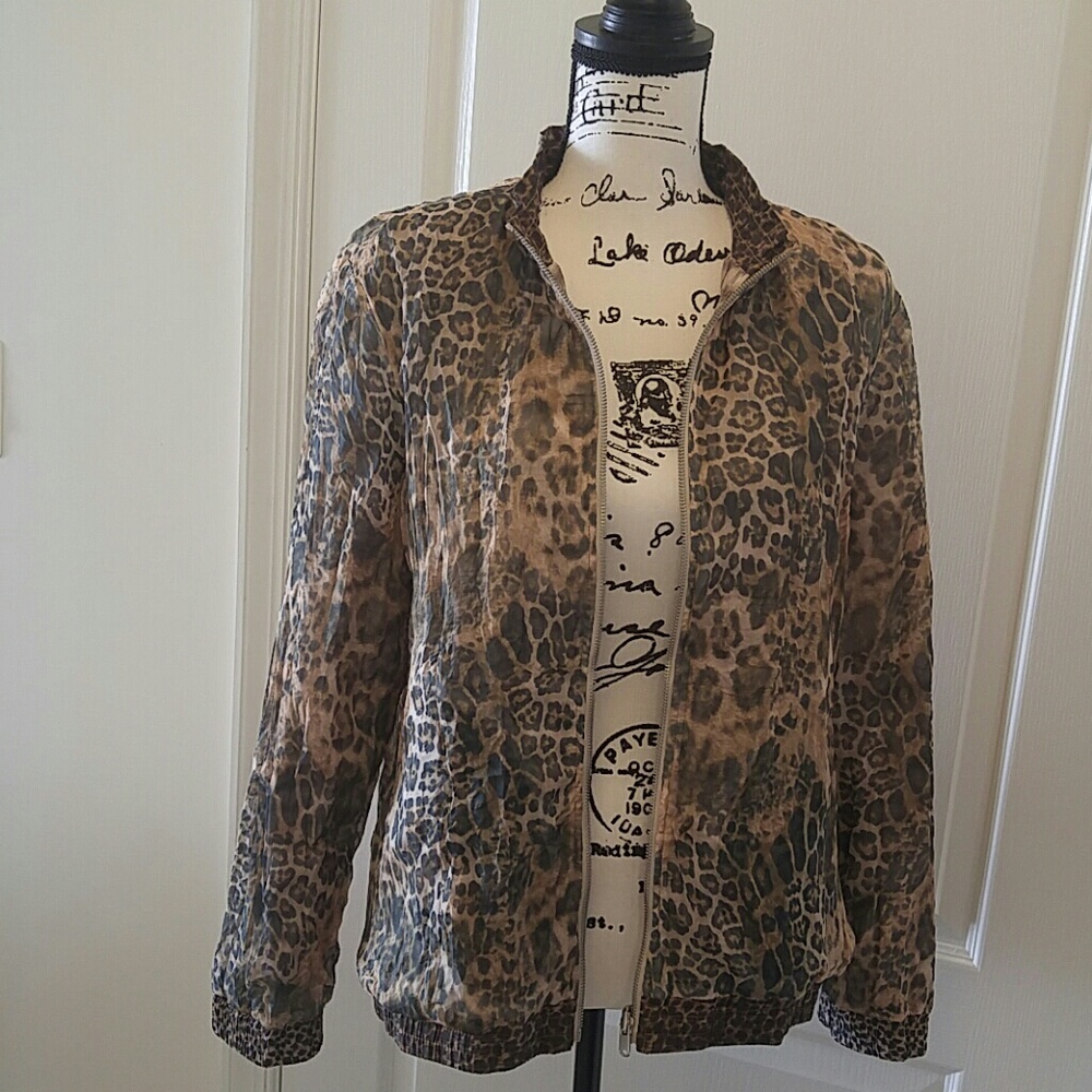 Reversible Light-Weight Jacket - Picture 3 of 8